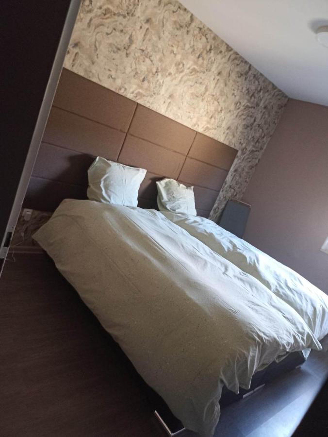 Appartement Gauche Avec Balcon Hargarten-aux-Mines Экстерьер фото